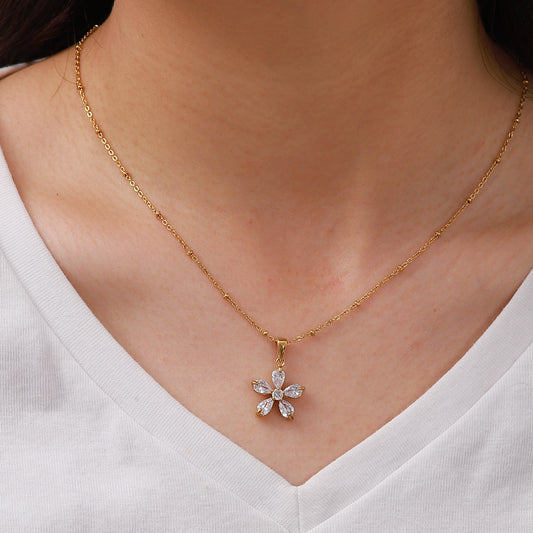 Blossom Necklace - 18K Gold Plated