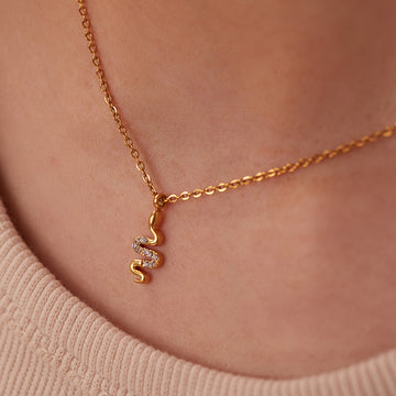 Medusa Necklace - 18K Gold Plated