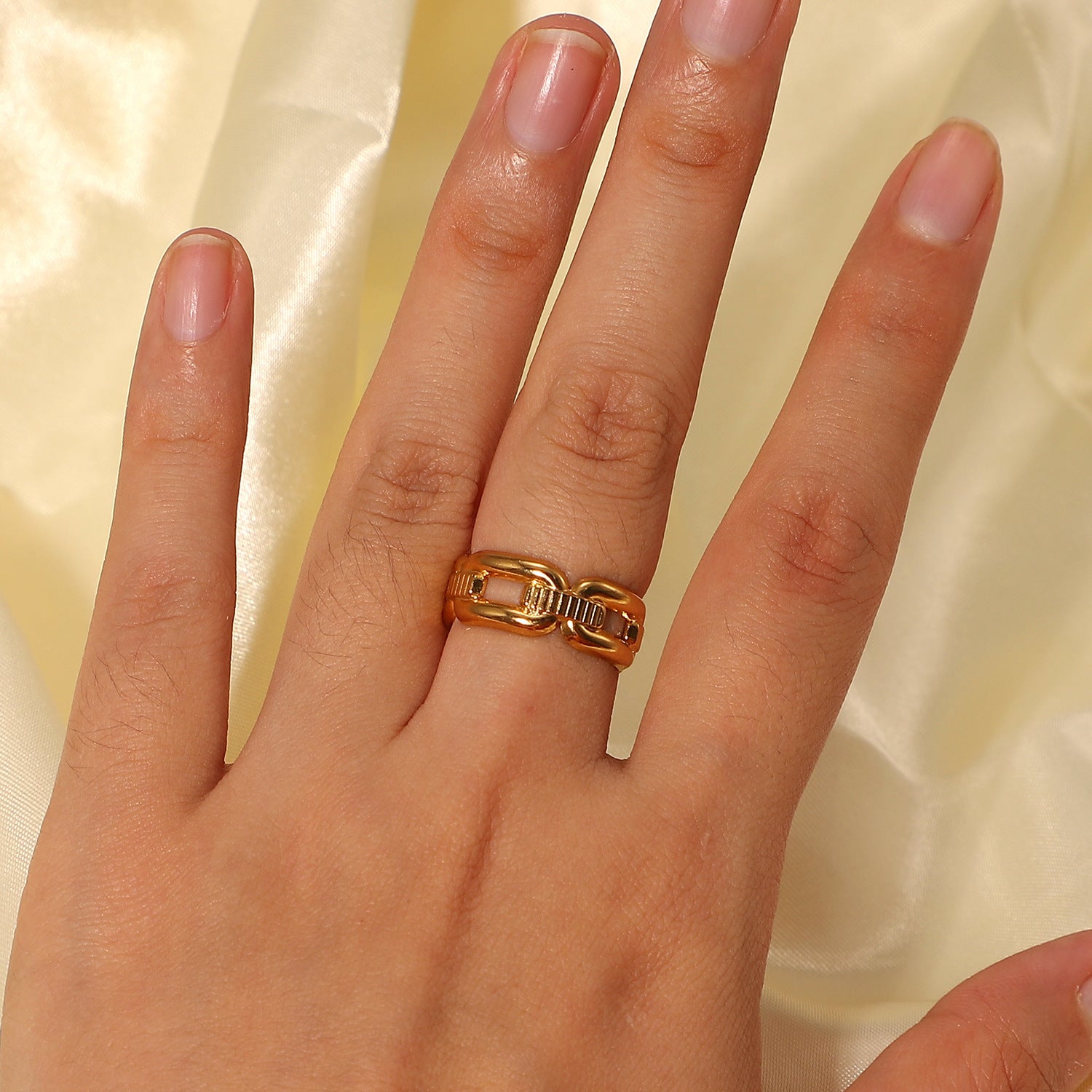 Madison Ring - 18K Gold Plated